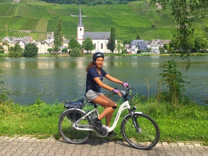 Cycling Holidays Add a Little Ambiance to Your Next Trip