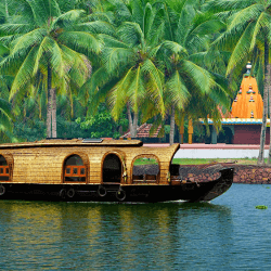 8 Reasons Kerala is Known as the God’s Own Country!